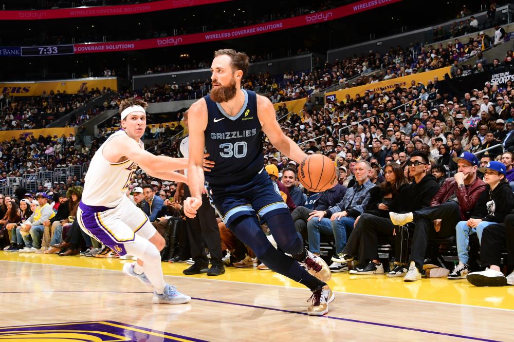 现了极高的 现了极高的